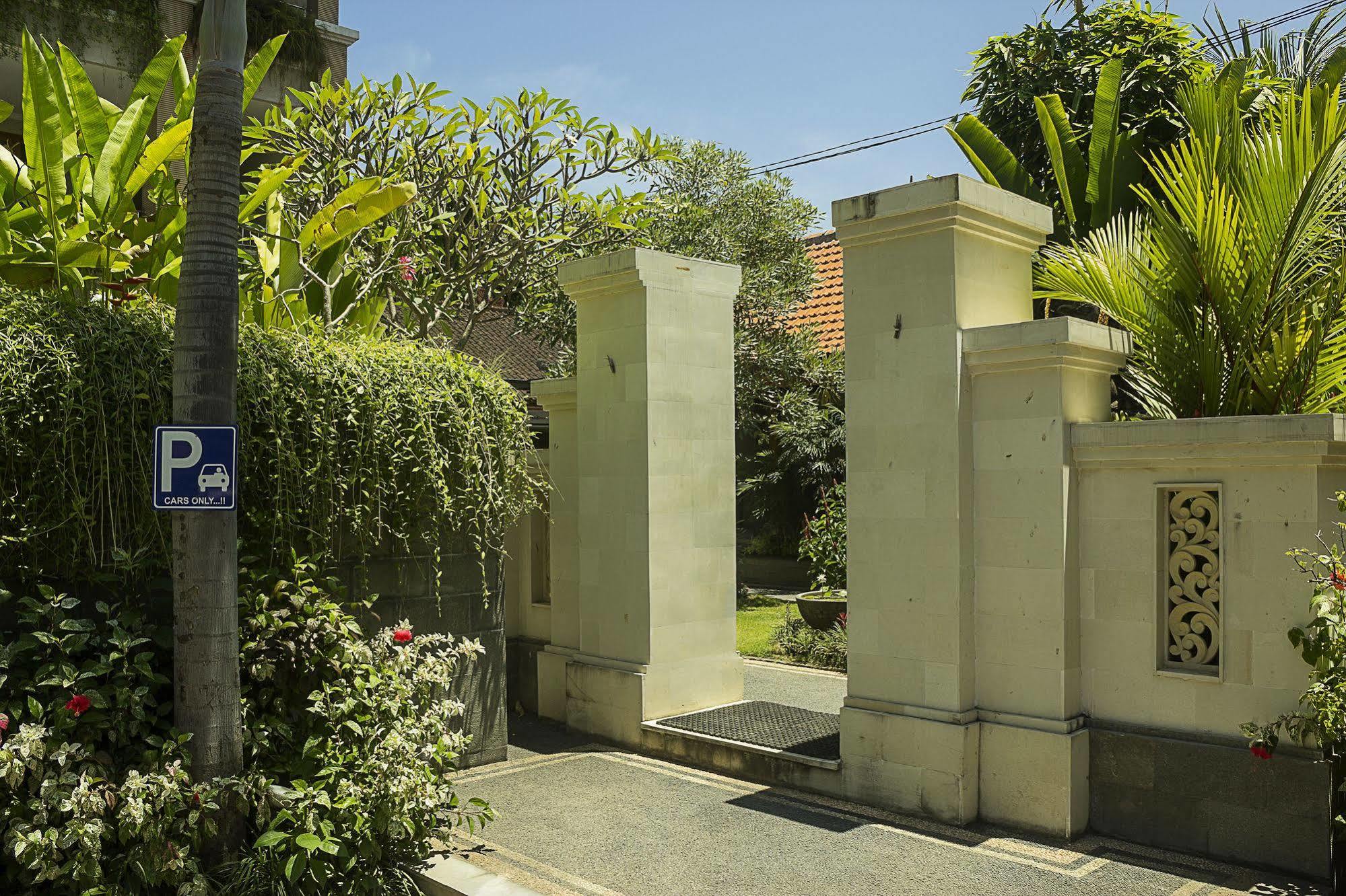 Pondok Anyar Hotel Kuta Lombok Exterior foto